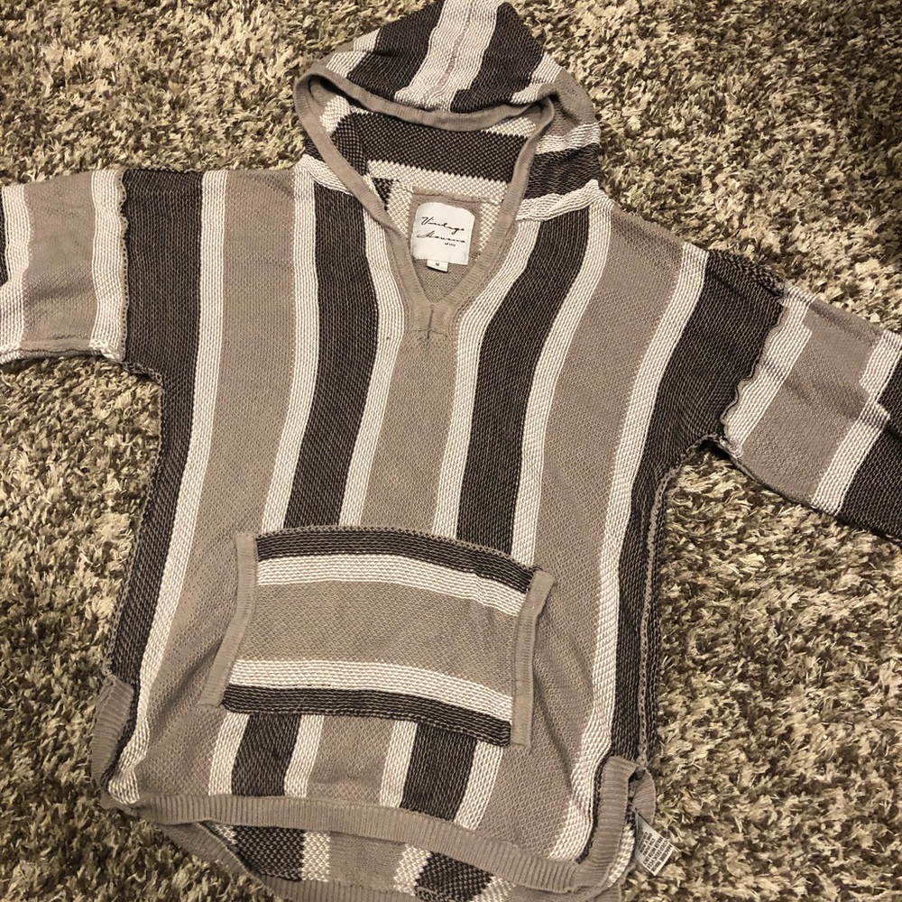 Vintage Havana poncho sweatshirt size small